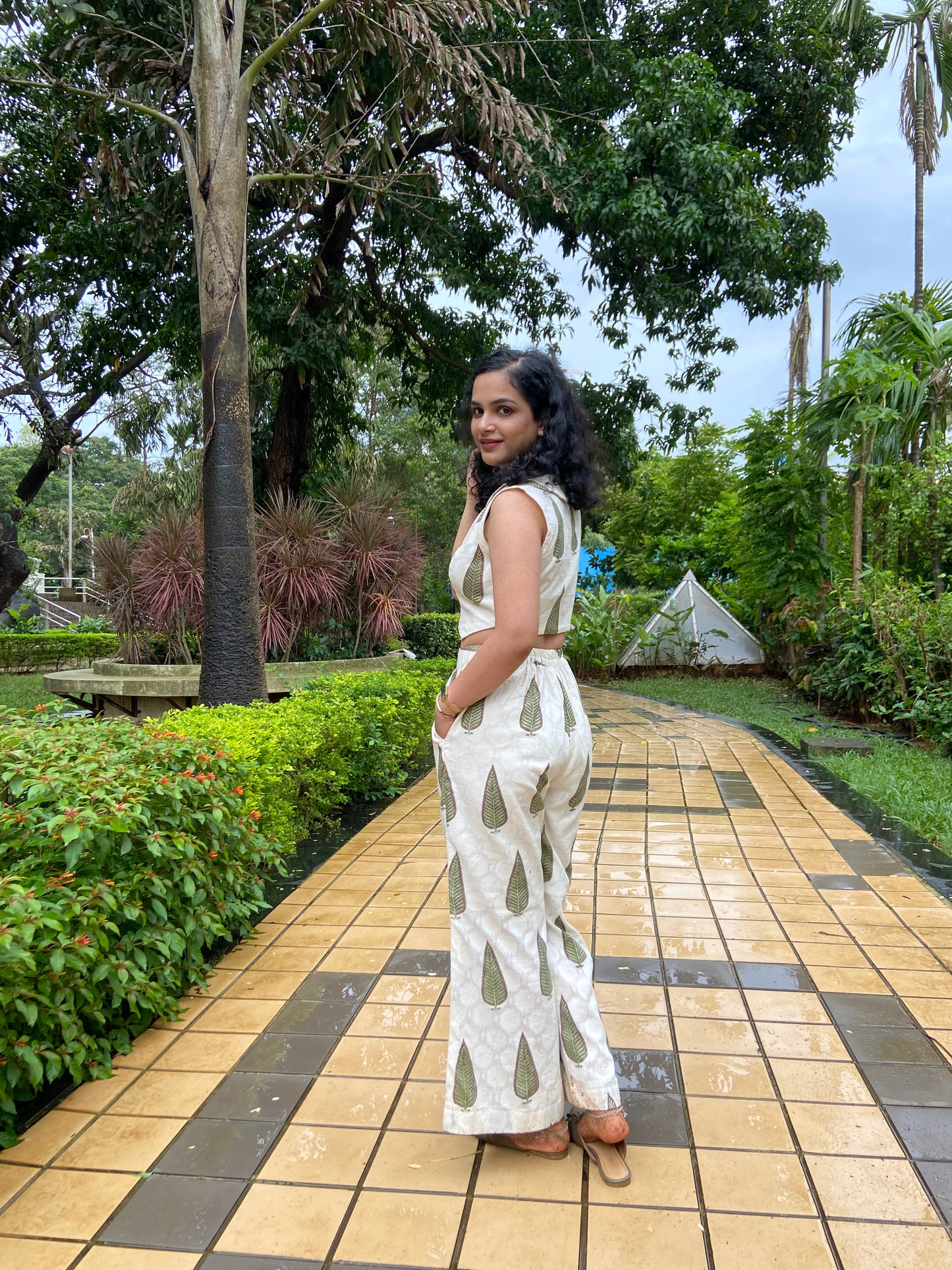 Green Blossom Collar Waist Coat Co-ord Set