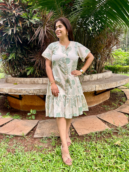 Pistachio Green Knee length Dress